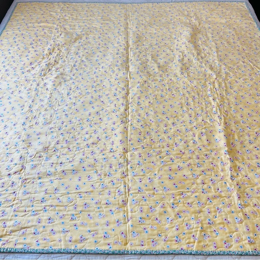 Dot to Dot Handmade Quilt – 58”x58” – 1930s Reproduction Prints